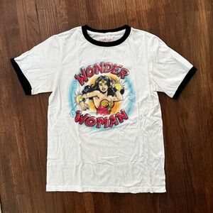 Wonder Woman Graphic T-Shirt